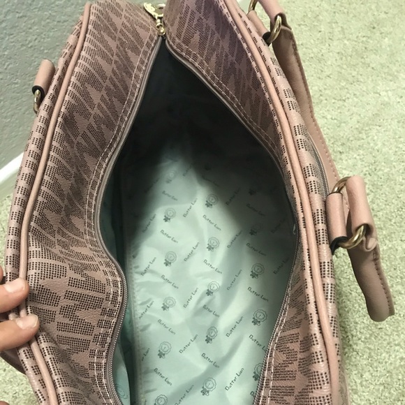 LAST 1! NWT Travel Bag Boutique - Picture 6 of 9